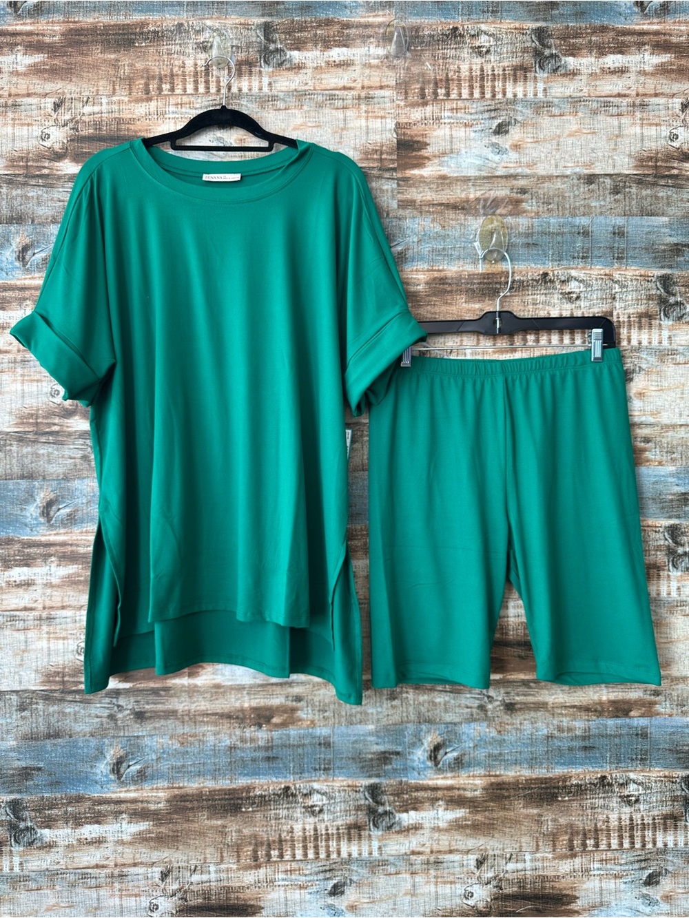 Zenana Emerald Green Lounge Set - Top & Elastic Waist Shorts